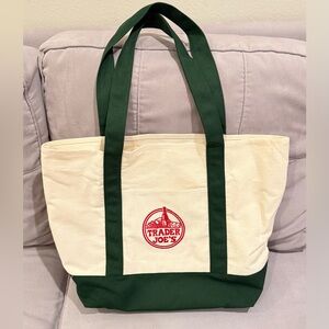 Trader Joe's Large Canvas Tote Bag - Green 💚